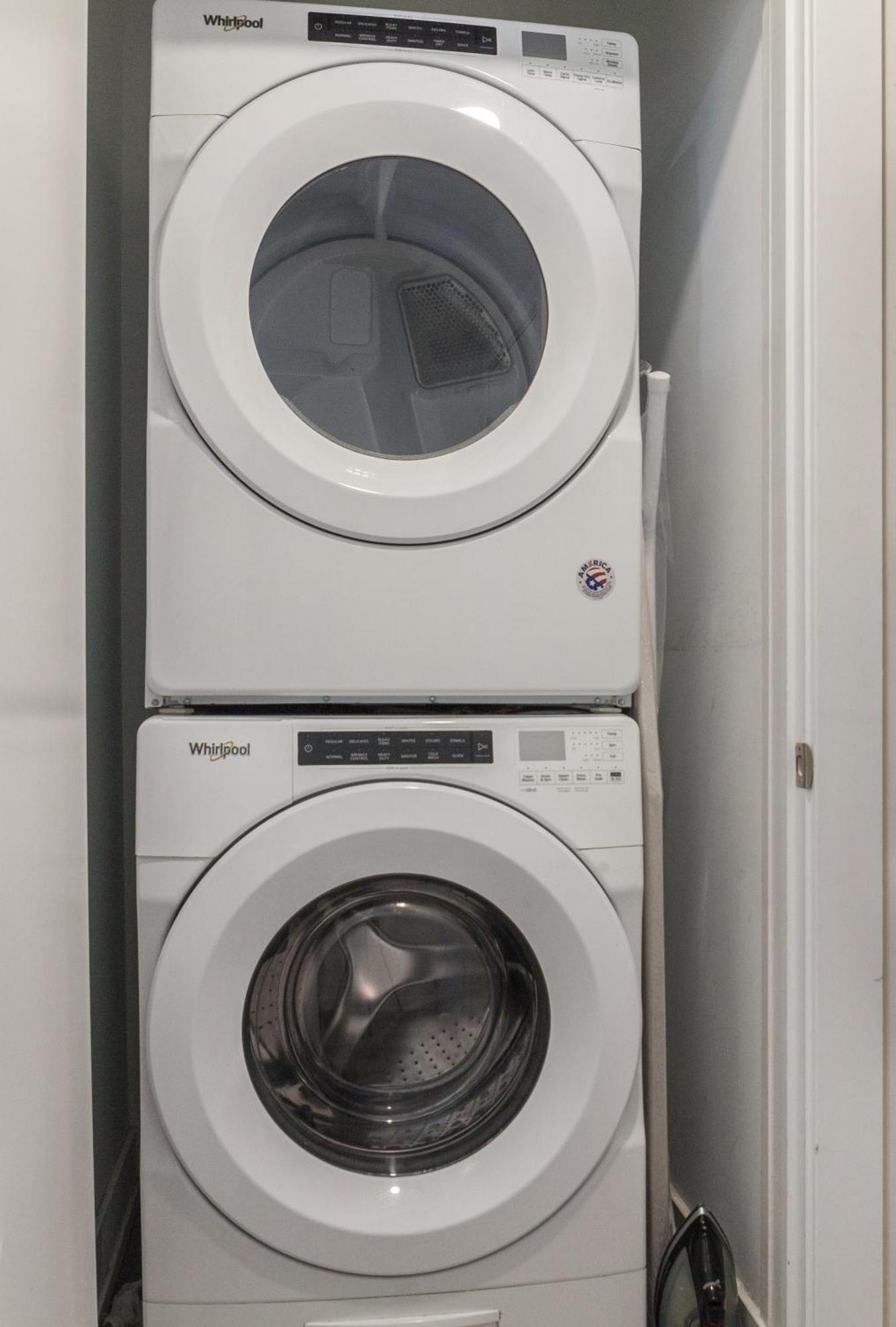 Premium 3brdtcityviewsinunitlaundry Apartment *